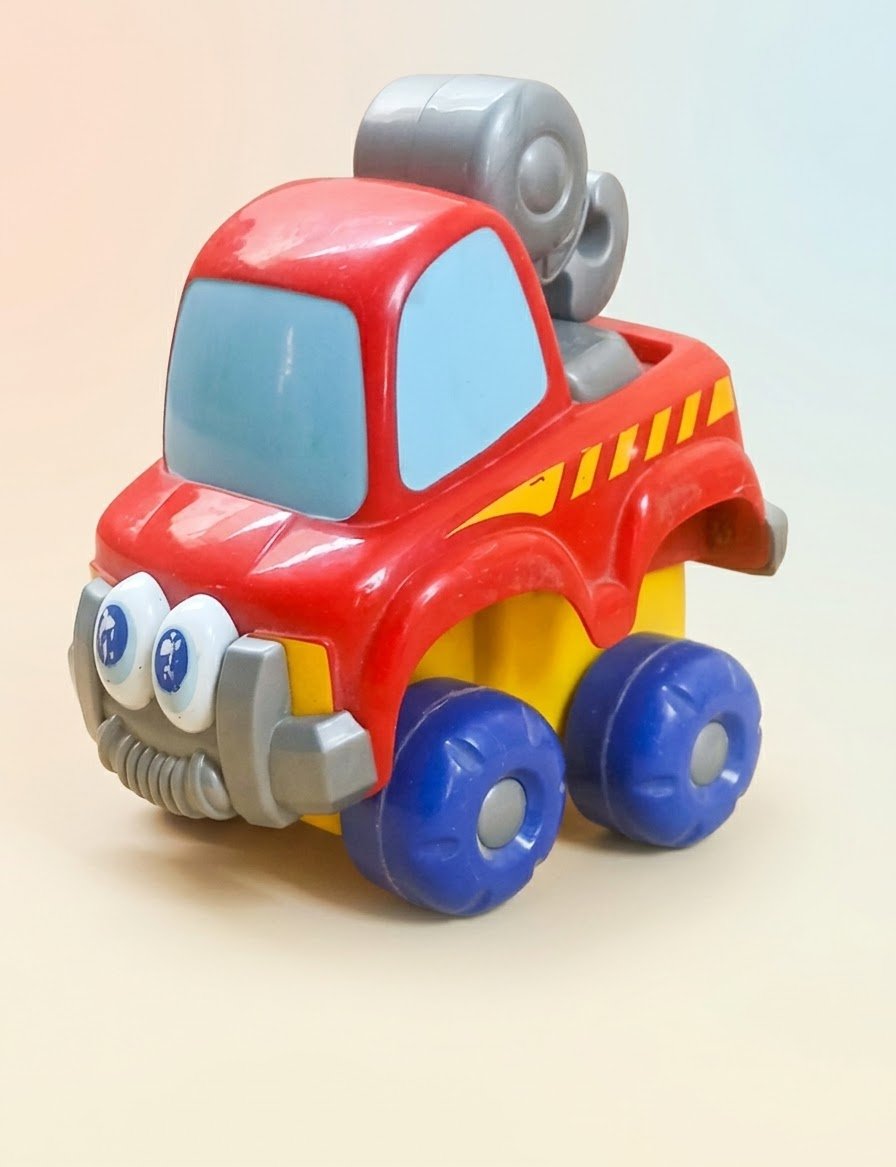 Cute Cartoon Tow Truck Toy Vehicle for Kids – Chunky Plastic Toy Car image 1