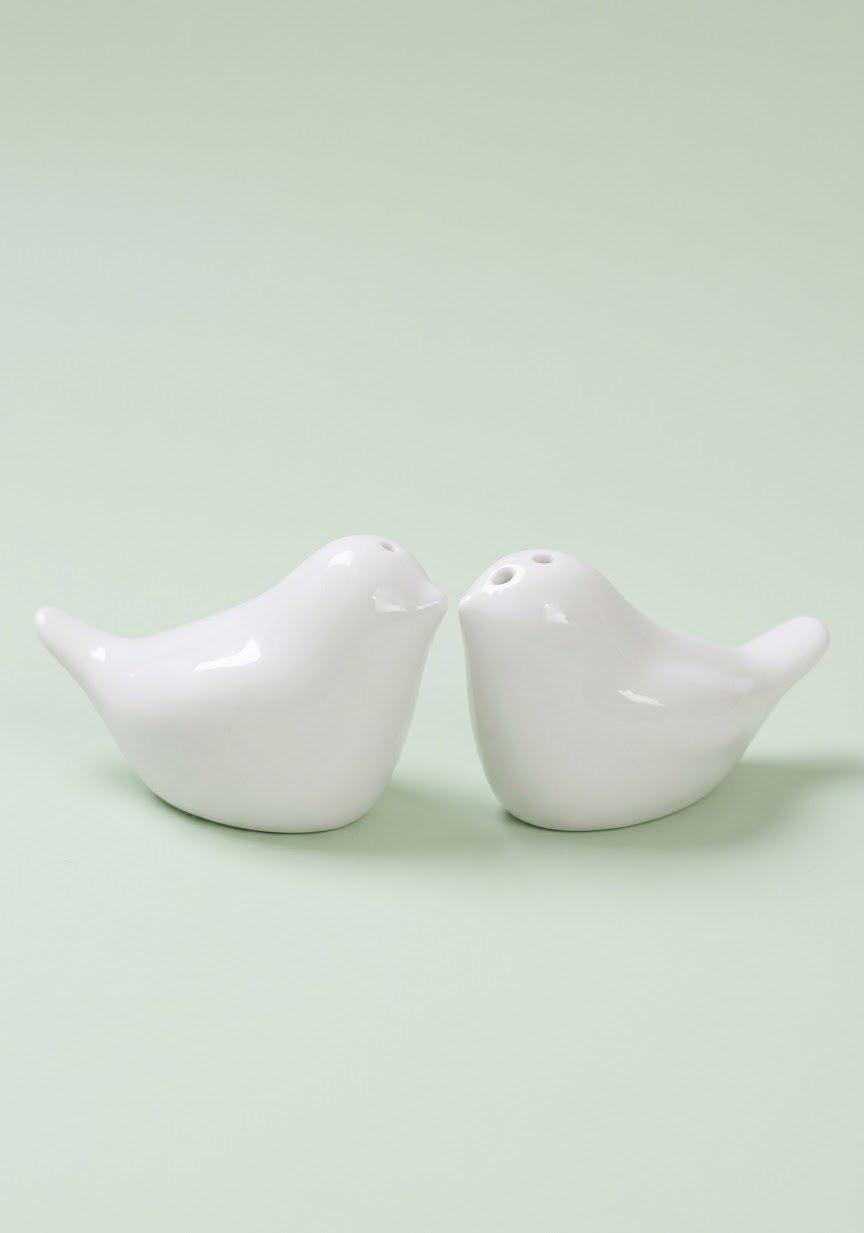 "Love Birds" Ceramic Salt and Pepper Shakers Set with Original Box Packaging image 1