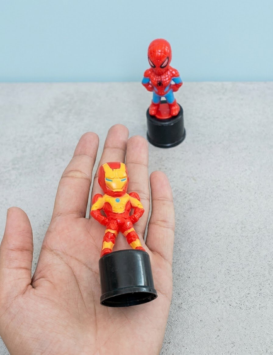 Mini Marvel Superhero Figures Set – Iron Man & Spider-Man Stand Figures (Pack of 2) image 2