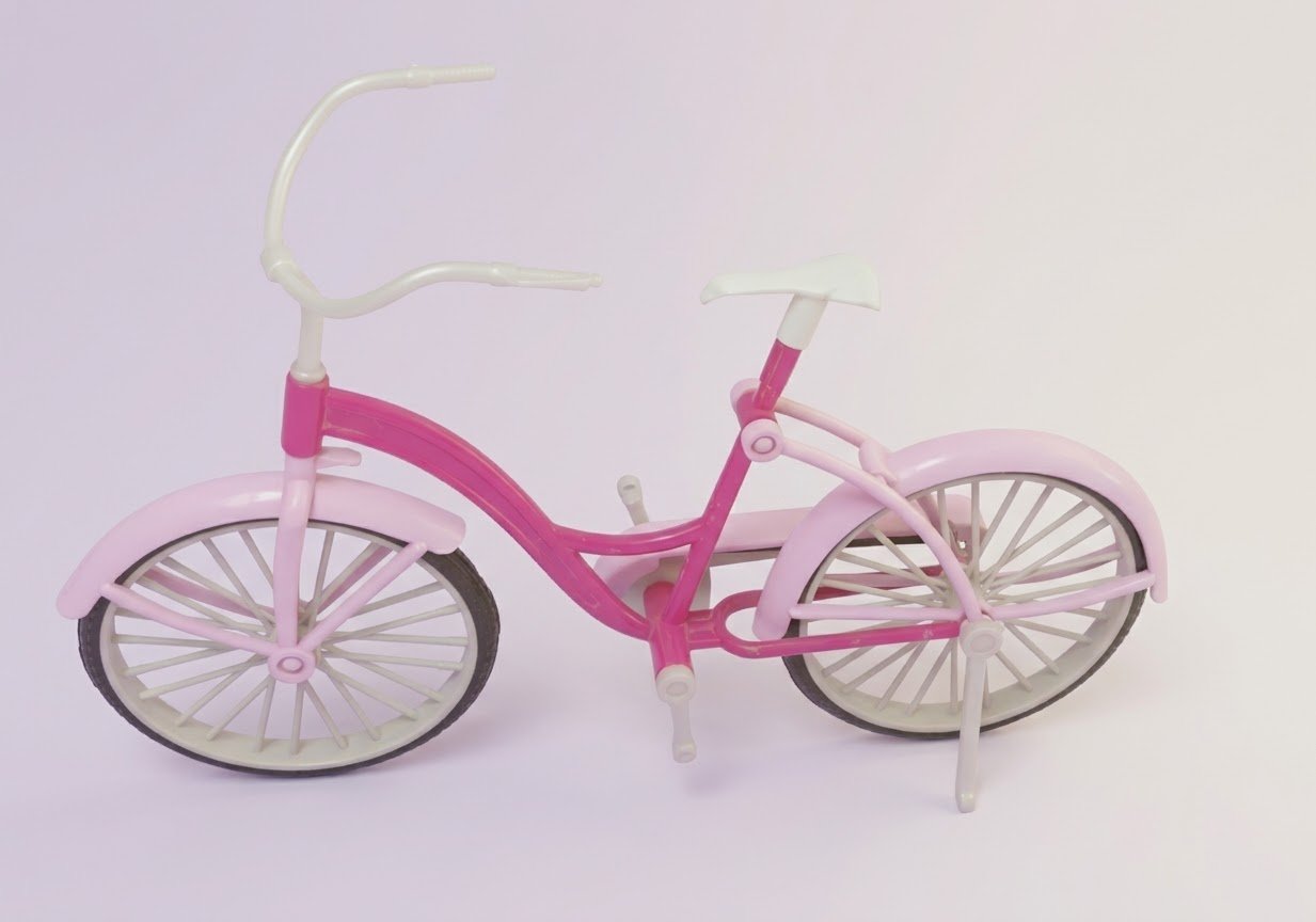 Mini Pink Miniature Bicycle Scale Model – Cute Table Decor & Toy Miniature image 3